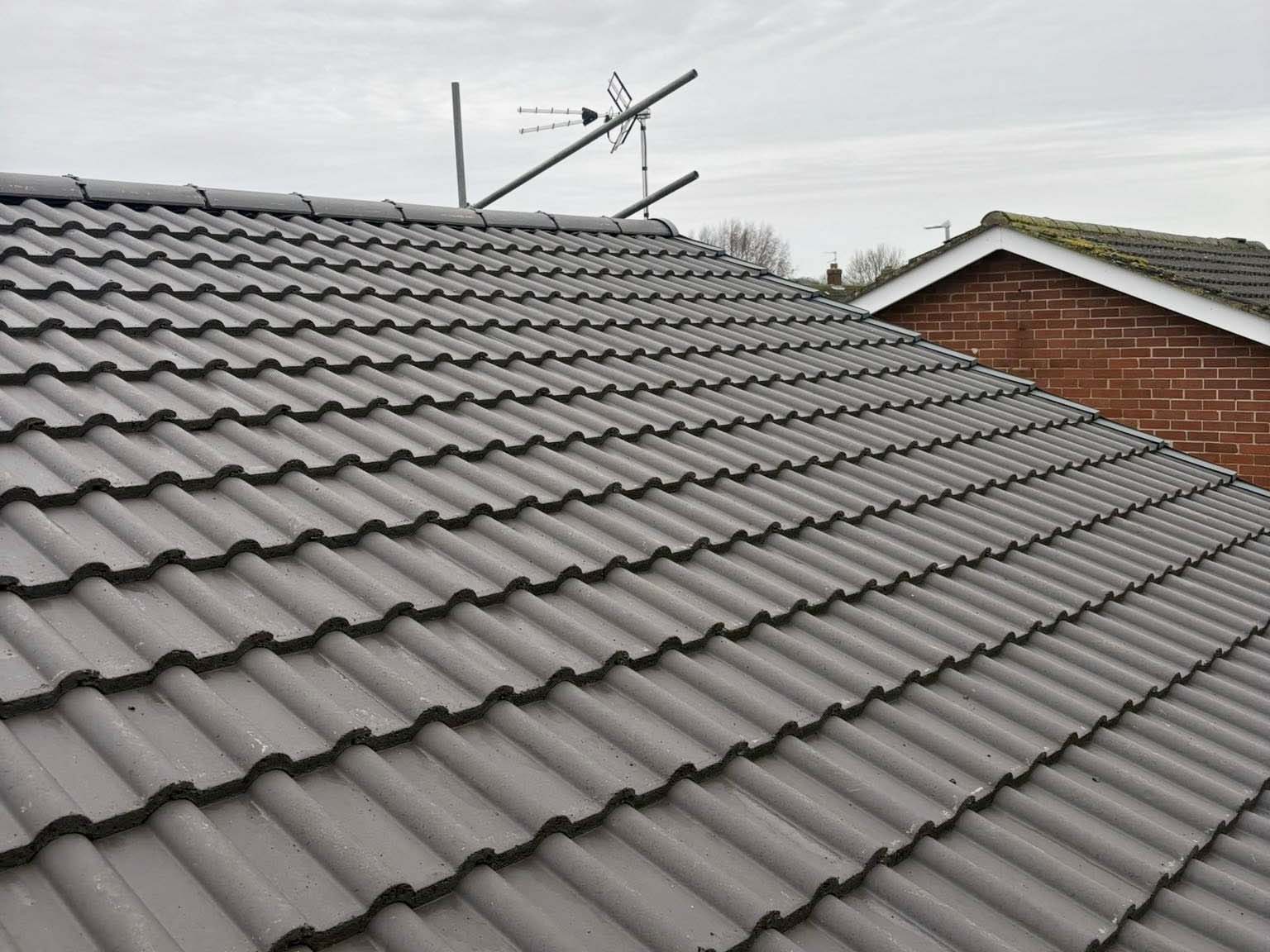 Close view of a new installed roof